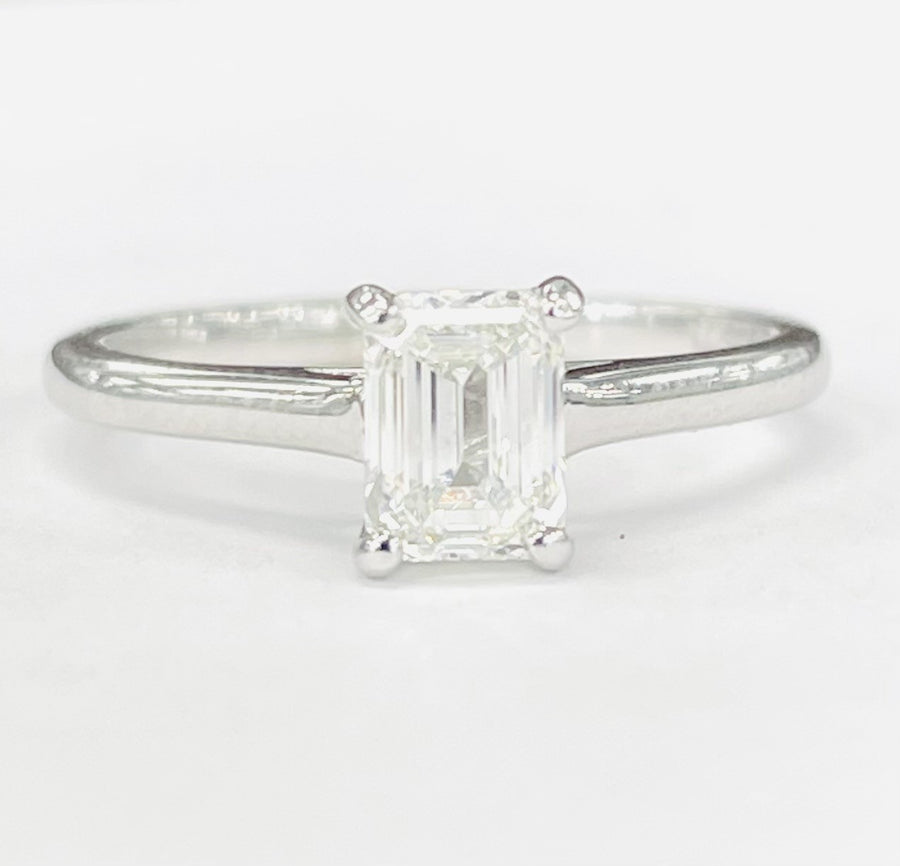 White Gold GIA VS1/H Emerald Cut Diamond Solitare Ring