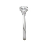 Romance - Simple Three Stone Diamond Setting