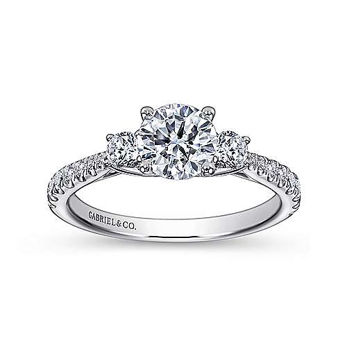 Gabriel & Co. Sandy ER7460W44JJ – 14K White Gold Round Three-Stone Diamond Engagement Ring