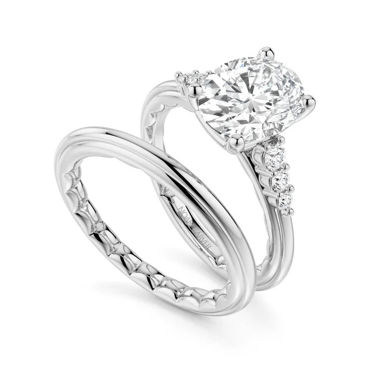 14KW Classic Sidestone Oval-Shape Luna Engagement Ring