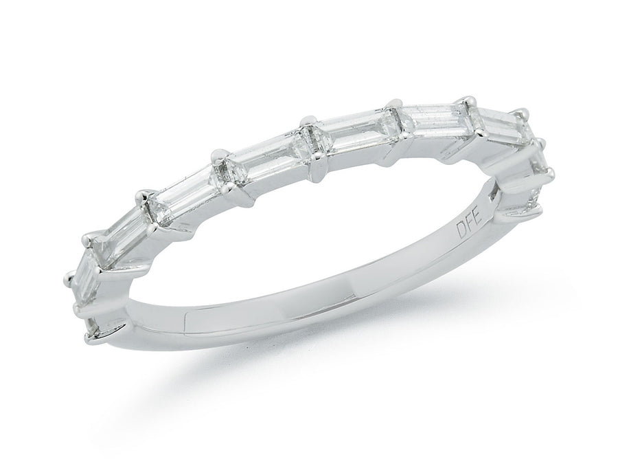 14K White Gold .27cttw Baguette Diamond Band