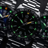 Luminox XS.3122 Pacific Diver – 44mm Stainless Steel & CARBONOX™ Dive Watch, Sapphire Crystal, 200m Water Resistant