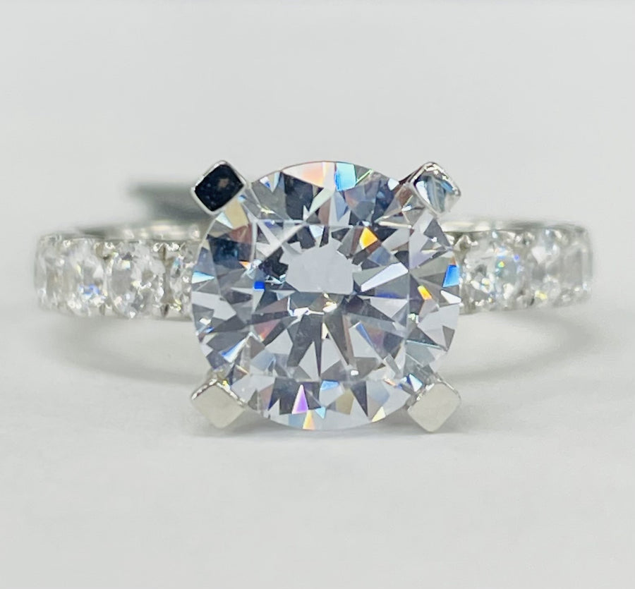 Noam Carver - Premium Diamond Accented Solitare Setting