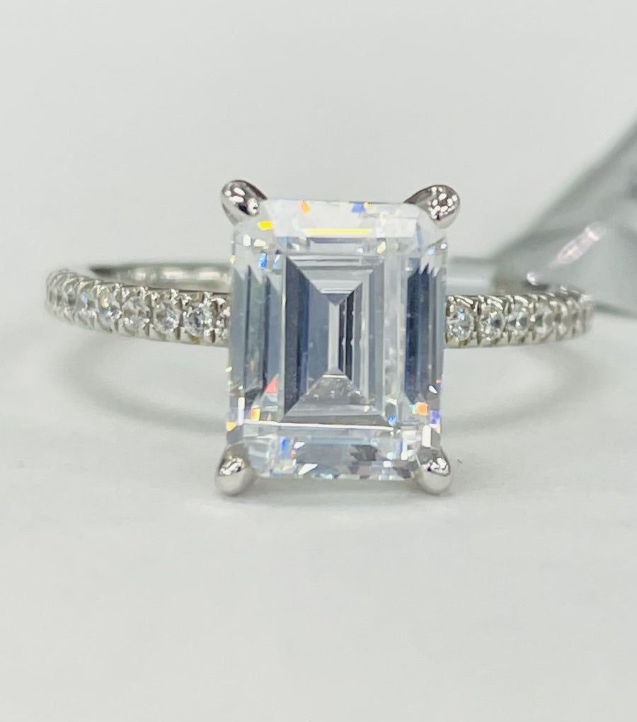 Noam Carver - Premium Petite Hidden Halo Diamond Accented Setting