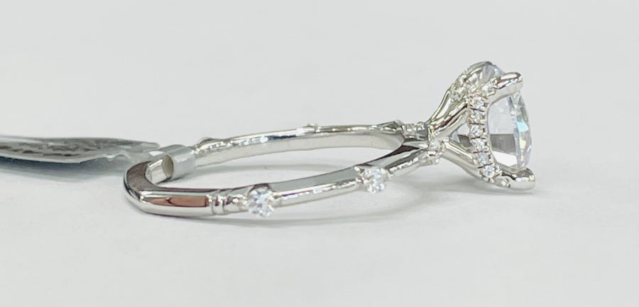 Noam Carver - Premium Petite Hidden Halo Station Diamond Setting