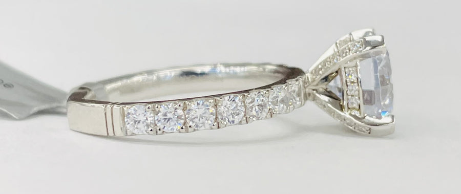 Noam Carver - Premium Head And Accent Diamond Setting