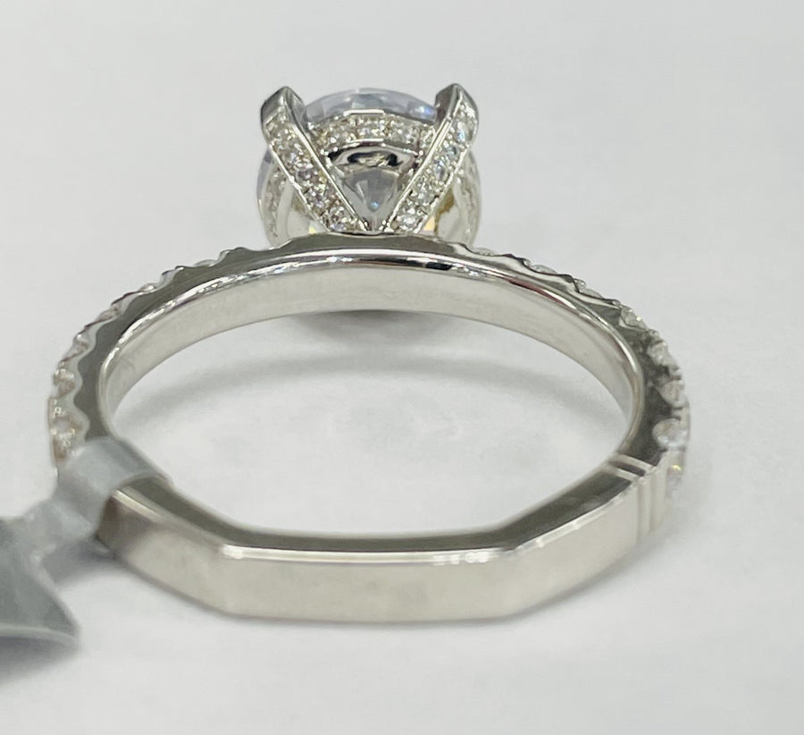 Noam Carver - Premium Head And Accent Diamond Setting