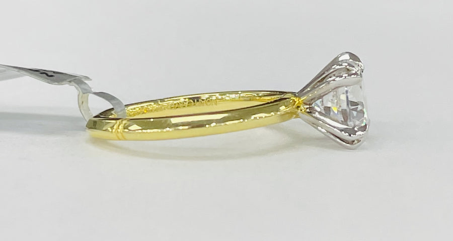 Noam Carver - Premium Classic Solitare Setting