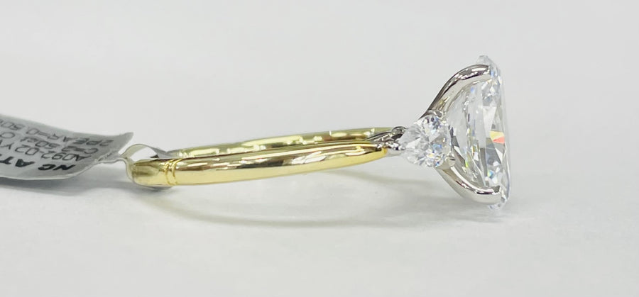 Noam Carver - Premium Three Stone Pear Diamond Setting