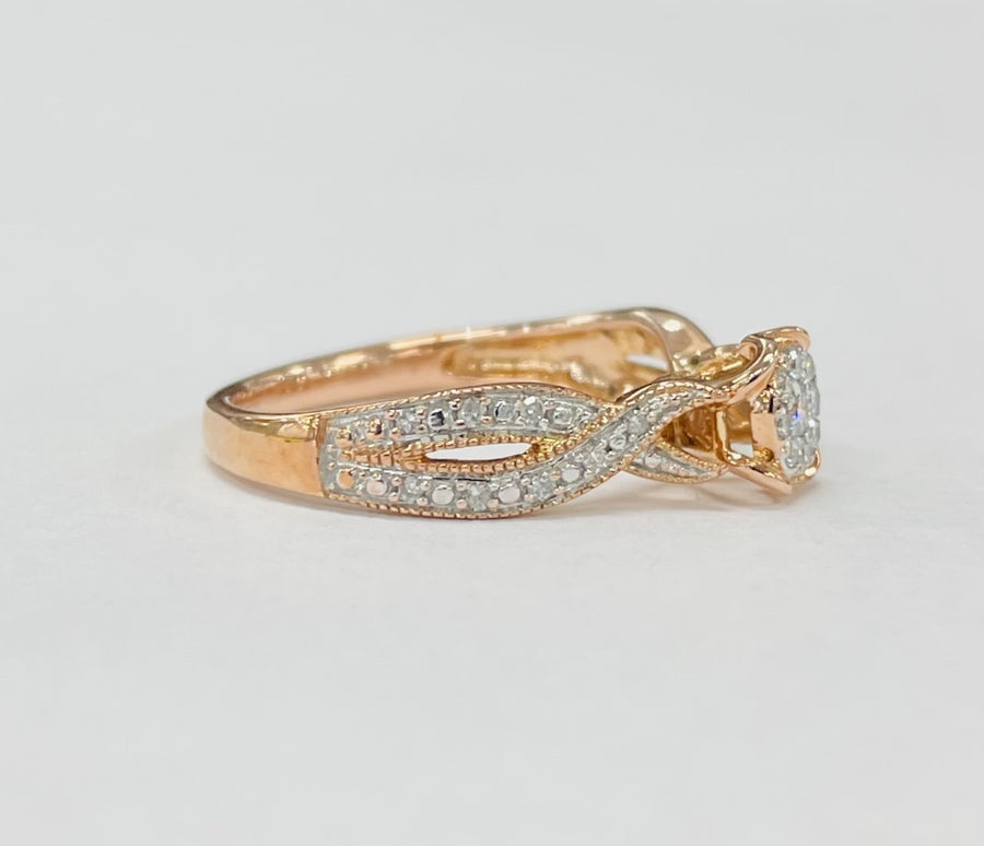 Rose Gold Twist Diamond Enagement Ring