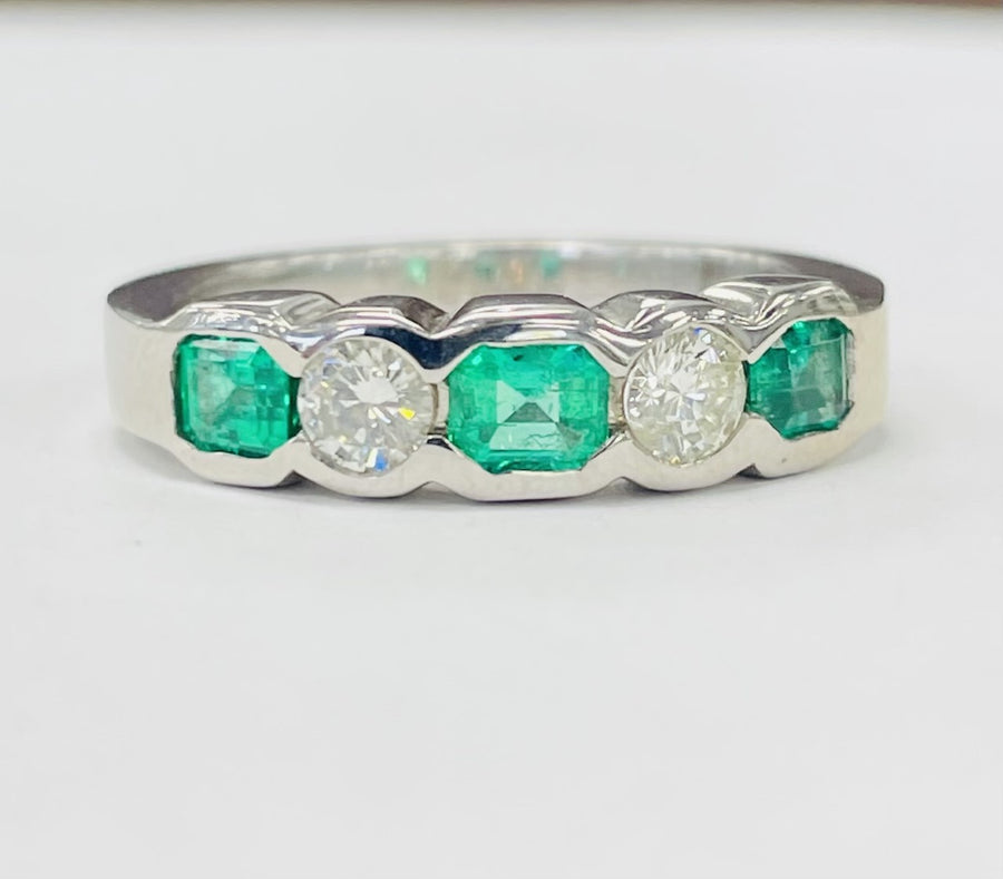 Heavy Emerald And Diamond Band