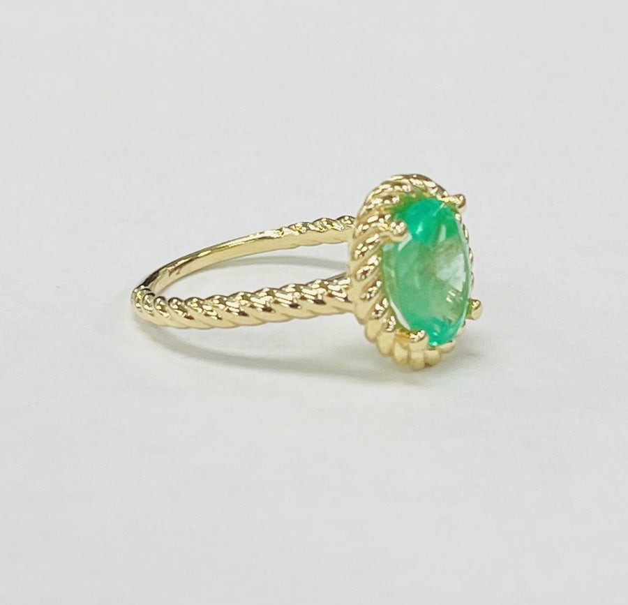 Yellow Gold Oval Emerald Rope Ring
