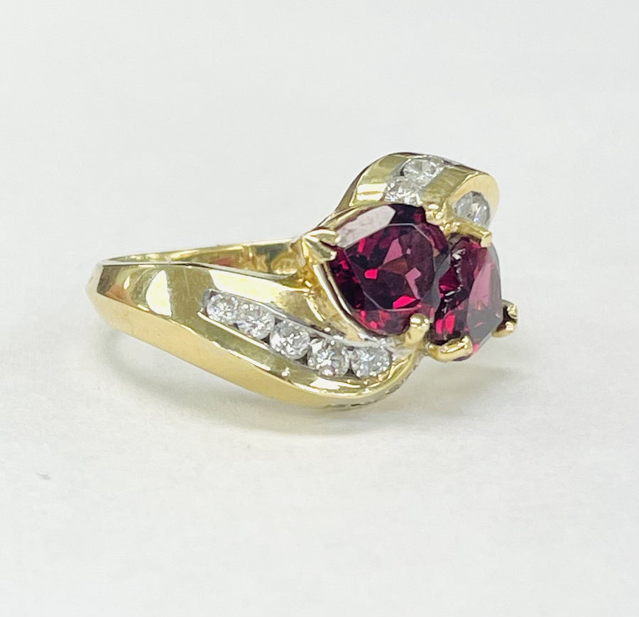 Intertwined Hearts Garnet And Diamond Ring