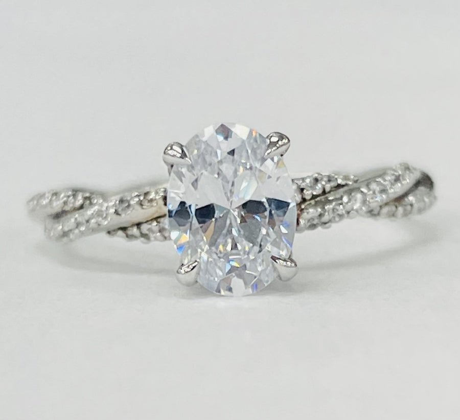 Romance - Pave Diamond Twist Setting