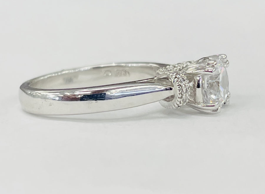 Romance - Modern Style Diamond Solitare Setting