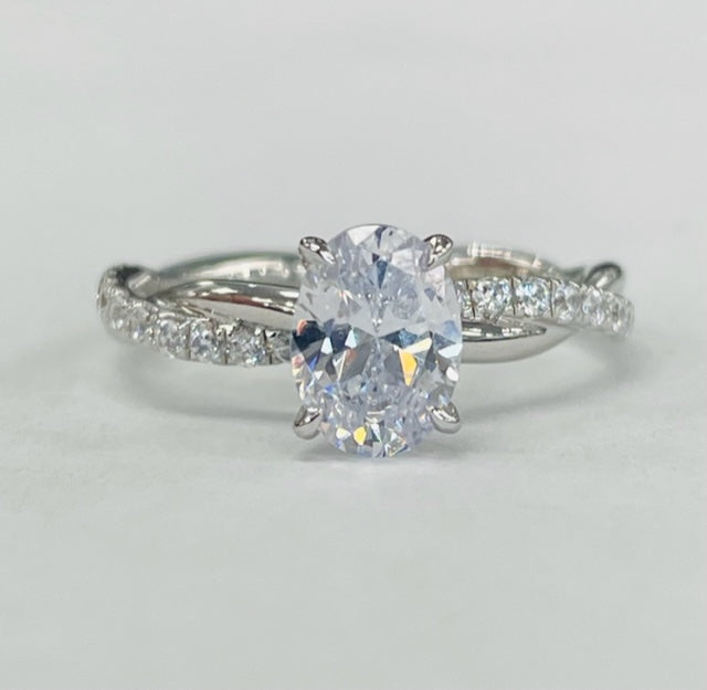 Romance - Simple Twist Diamond Setting