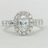 Romance - Simple Oval Halo Diamond Setting