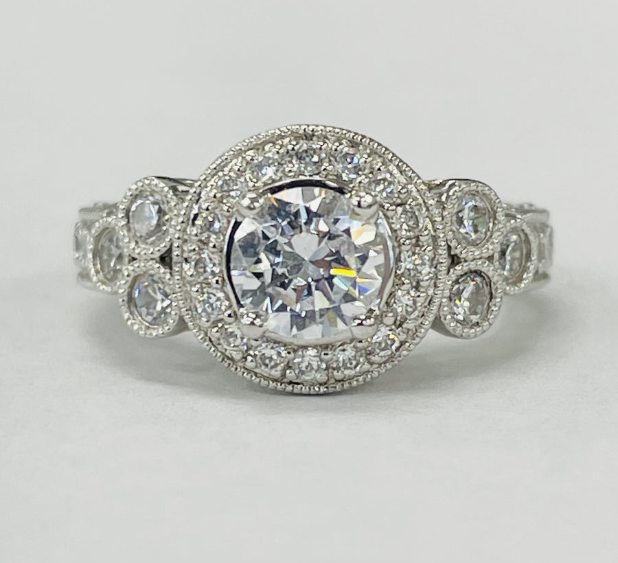 Romance - Detailed Vintage Inspired Halo Diamond Setting