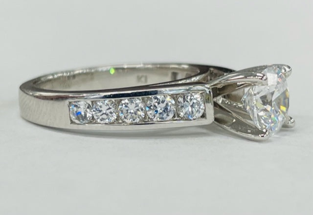 Romance Classic Semi-Mount Diamond Ring