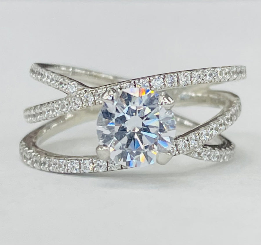 Noam Carver - Modern Open Twist Diamond Setting