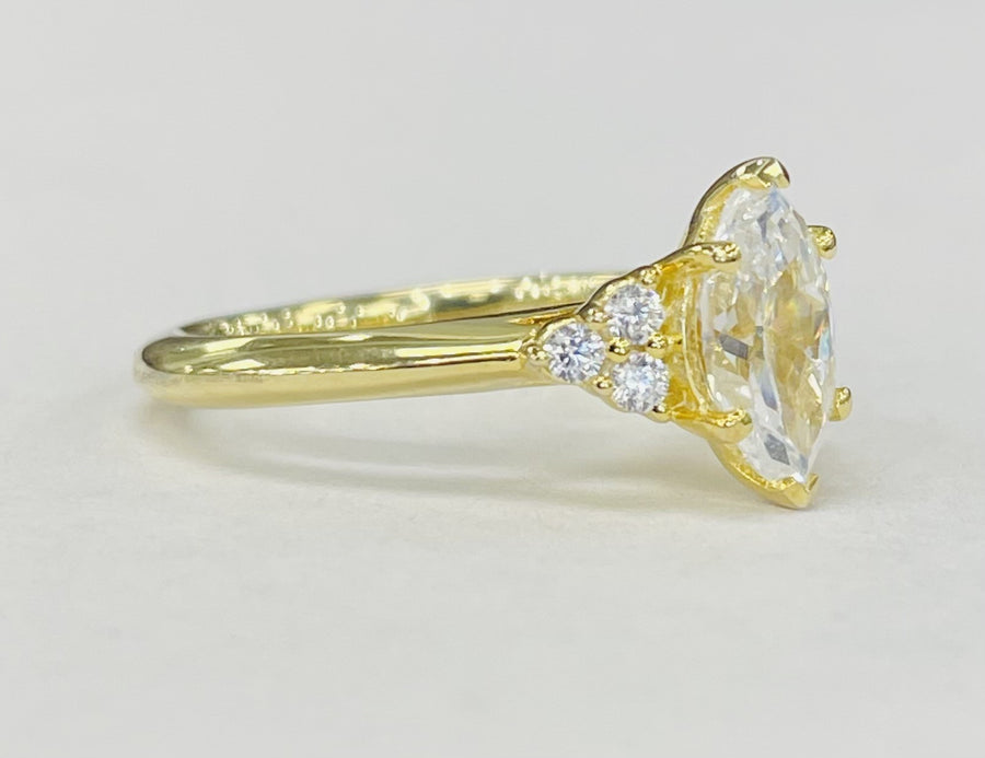 Noam Carver - Modern Marquise Accented Diamond Setting