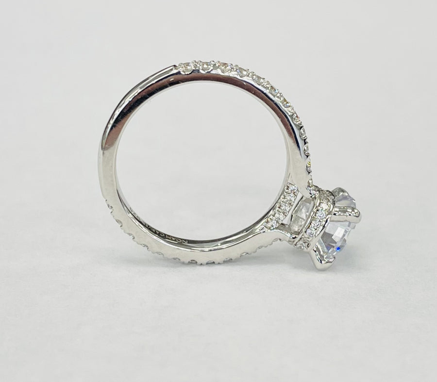 Noam Carver - Modern Hidden Halo Diamond Setting