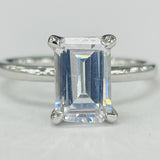 Noam Carver B371-03A – Classic Solitaire Engagement Ring, Round Center Stone, 14K/18K Gold or Platinum