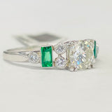 Vintage Diamond & Emerald Ring with Round Brillant Center