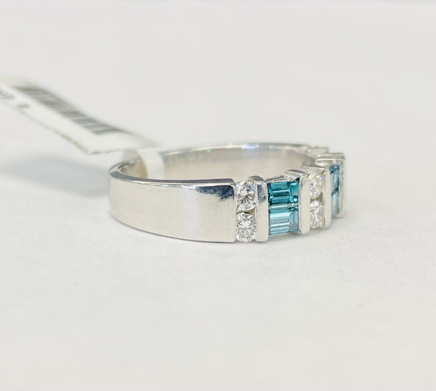 Estate Blue An White Diamond Band