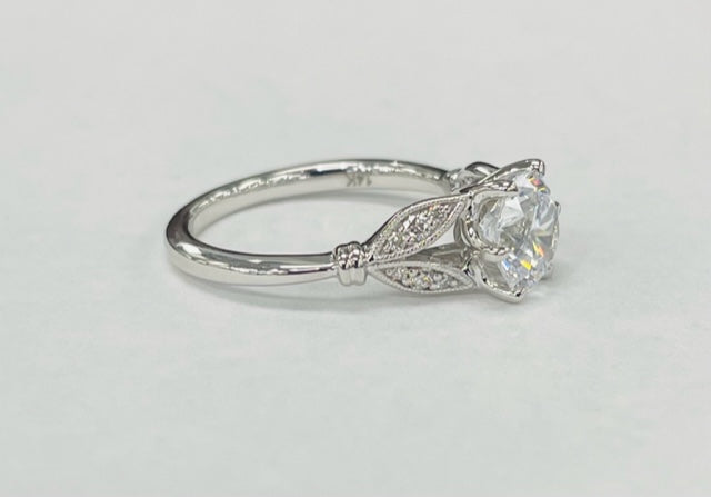 ArtCarved - Nature Inspired Diamond Setting