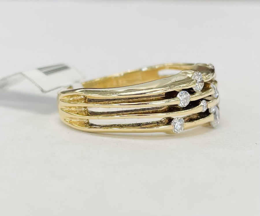 Modern Estate Fashion Diamond Ring