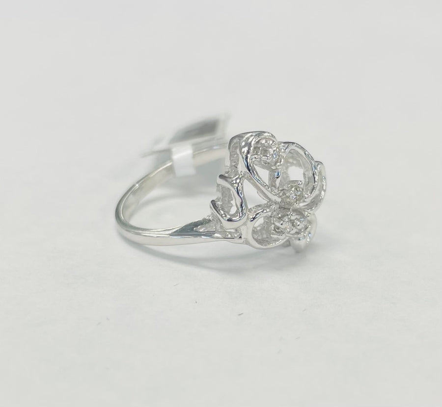 Free Form Vintage Diamond Ring