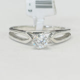 Fancy Solitare Round Diamond Engagement Ring