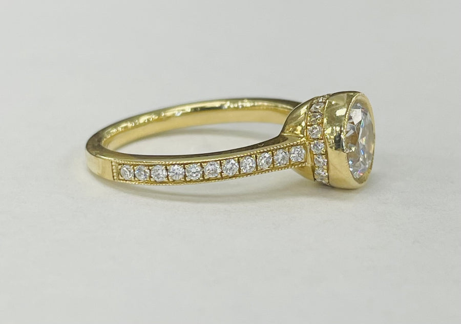Noam Carver - Bezel Set Accented Diamond Setting