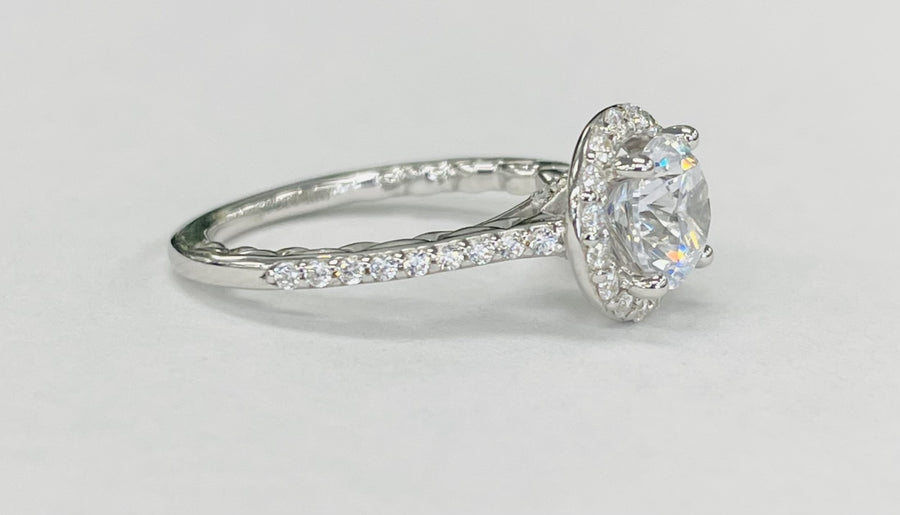 Scott Kay - Antique Halo Diamond Setting