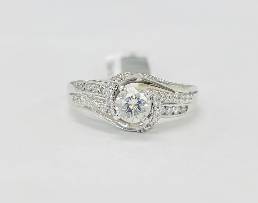 Twist Halo Bypass 1CTW Diamond Engagement Ring