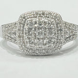 This stunning ring features 1/2ctw in natural diamonds and m...