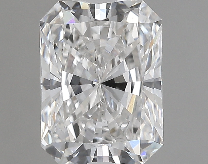 LAB Grown Elongated Radiant Cut Diamond 
CARAT: 3.20    
COL...