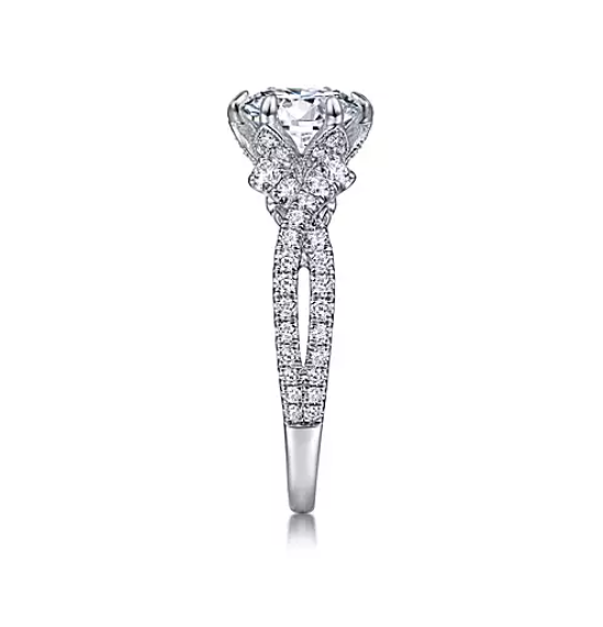 Cornetto - Vintage Inspired 18K White Gold Twisted Round Diamond Engagement Ring
