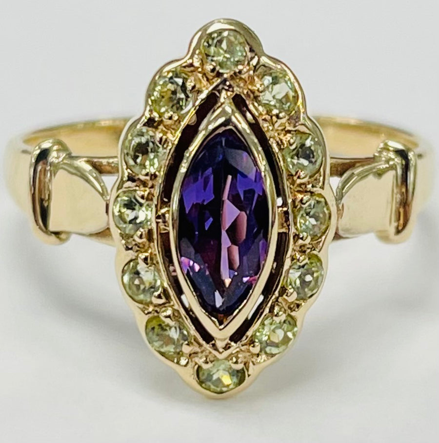 Vintage 9KT Gemstone Fashion Ring