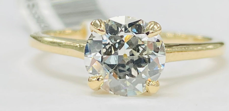 Antique Diamond Solitare Engagement Ring