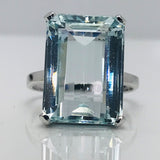 14k White 15.50 Aquamarine