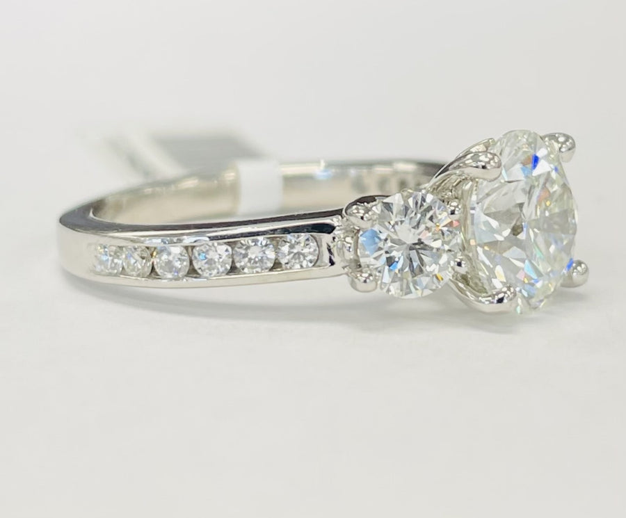 3 1/3CTW Platinum VS Three Stone Certified Diamond Engagment Ring