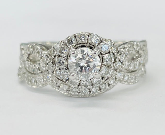 Neil Lane 1CTW Diamond Halo Twist Wedding Set