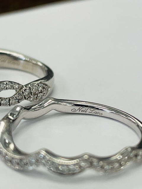 Neil Lane 1CTW Diamond Halo Twist Wedding Set