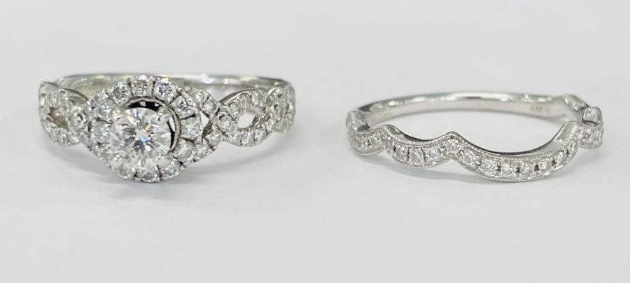Neil Lane 1CTW Diamond Halo Twist Wedding Set