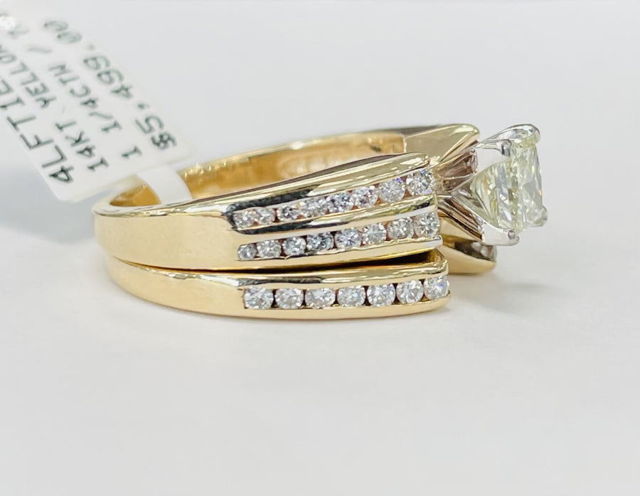 Yellow Gold Princess Cut Wedding Set 1 1/4CTW