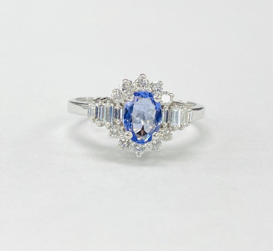Traditional Tanzanite An Diamond Halo Ring
