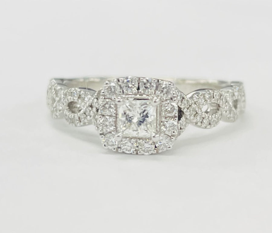 Neil Lane Twist Halo Diamond Wedding Set
