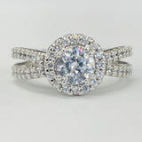 Romance - Modern Split Shank Halo Diamond Setting